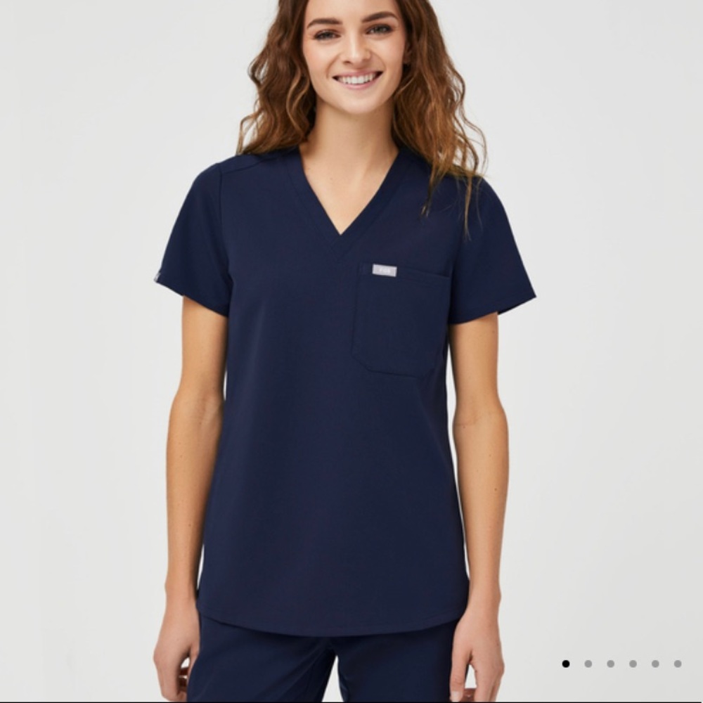 Figs navy blue set